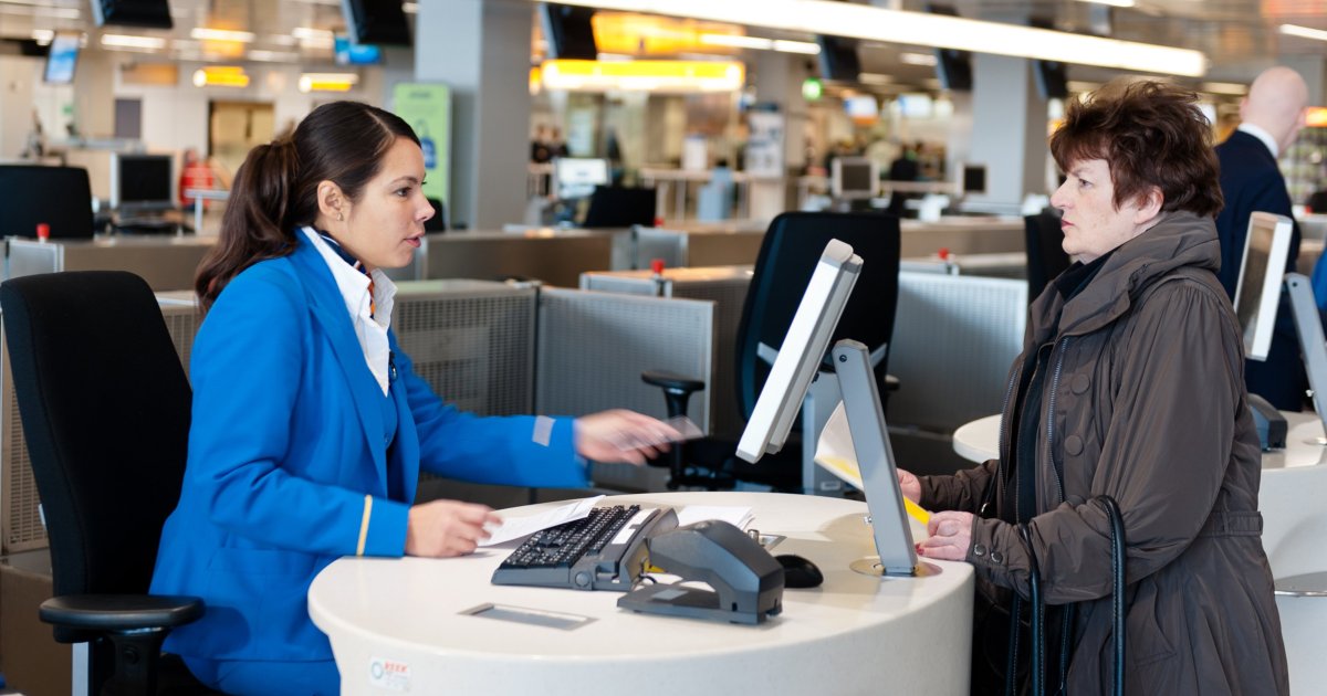 Hoe word je grondstewardess? Bekijk de functieeisen